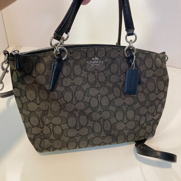 Coach New York Signature Monogram Kelsey Small Shoulder Purse Satchel Bag - Picture 2 of 10